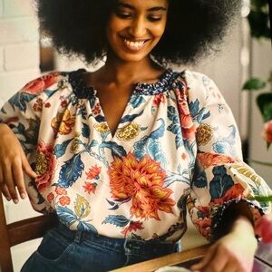 Honeybea Elegant Floral Women's Poets Blouse